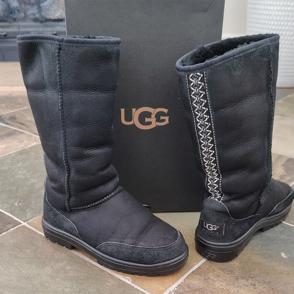 Ugg Boots Black - image 5
